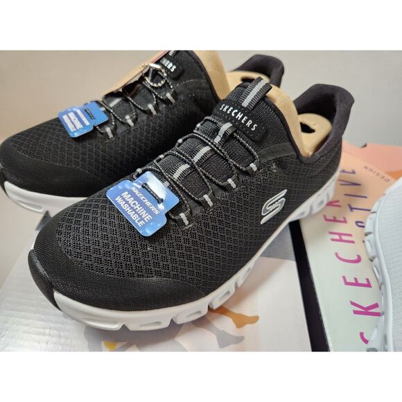2 Pairs Skechers Glide-Step Women’s Size 7 Wide Fit | Black & White | No-Tie - Picture 9 of 11